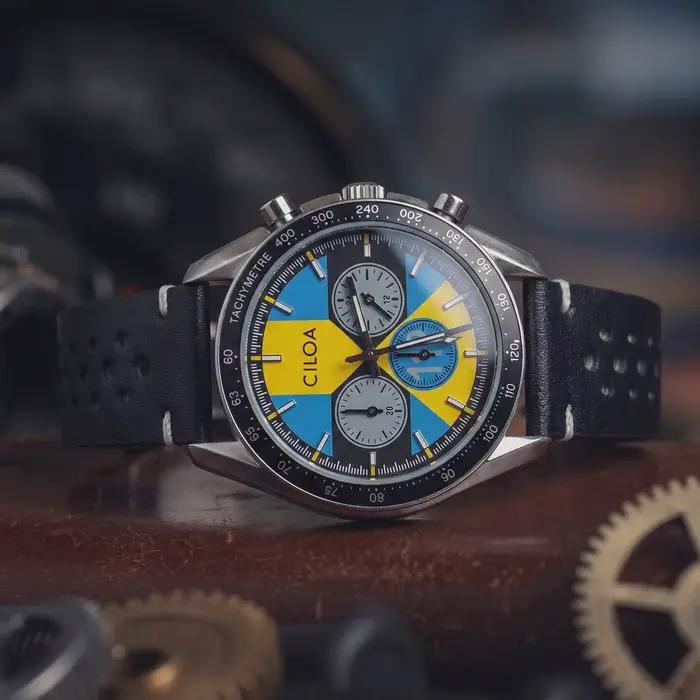 Montre chronographe de course pour homme CILOA, cadran bleu et jaune vintage, bracelet en cuir perfo