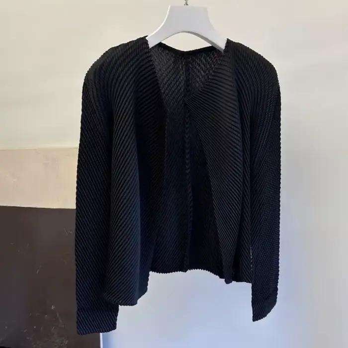 Veste plissée Miyake Printemps/Été 2026 Nouvelle Collection – Cardigan à manches longues, haut décon