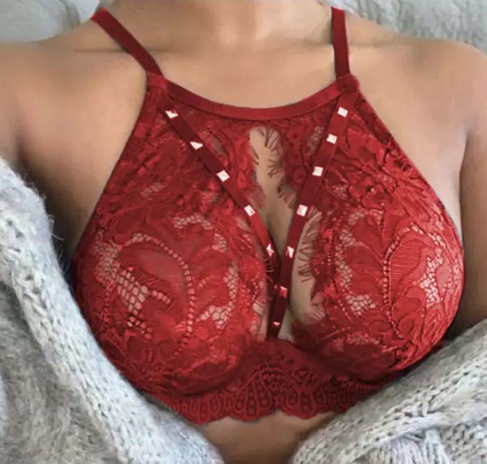 Sous-vêtements Bralettes chaud Lingiere femmes soutien-gorge élégant dentelle Calcinha pure conforta