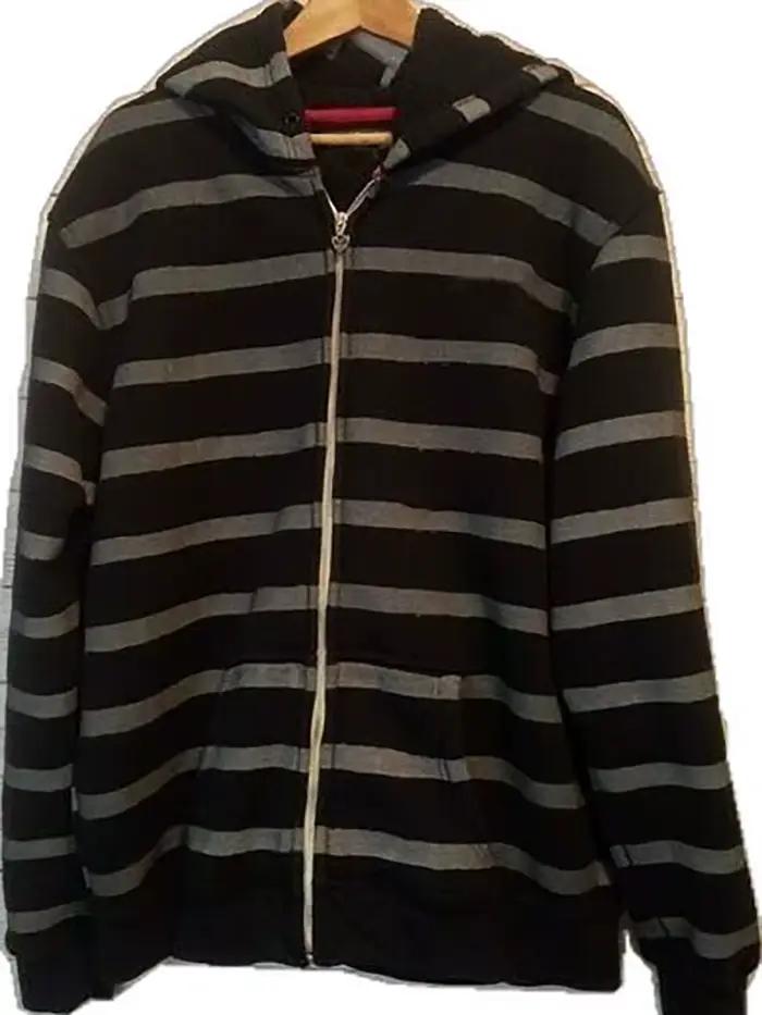 Le nouveau sweat à capuche zippé pour hommes de 2025 avec une capuche et un style de poche à carreau