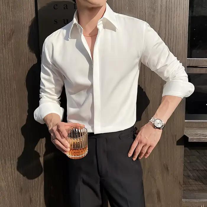 Chemise habillée blanche à manches longues pour hommes – Tissu mince et confortable. Idéal pour les 