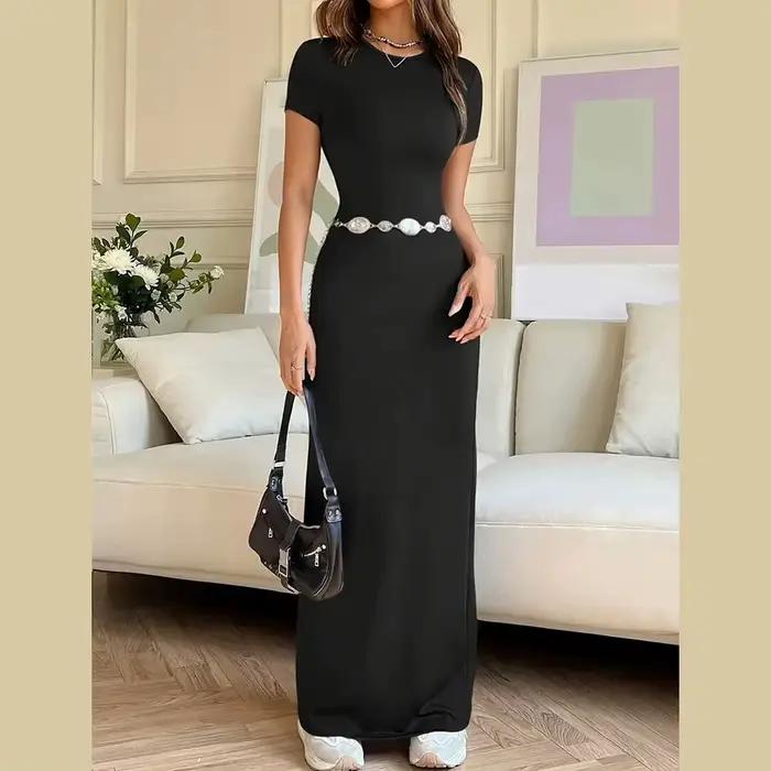 Robe T-shirt longue ajustée élastique pour femmes avec col rond et manches courtes, adaptée au quoti