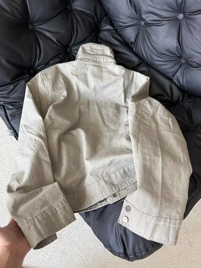 Sweat-shirt à capuche avec boutons