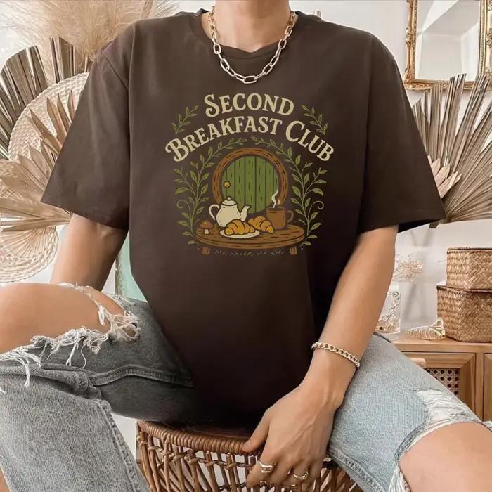 T-shirt Second Breakfast Club