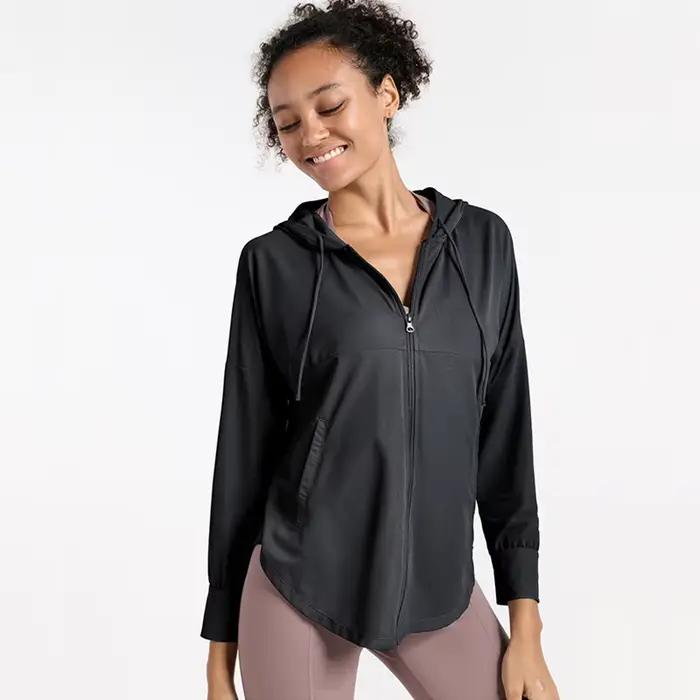 Sweat à capuche de sport avec fermeture éclair pour femme