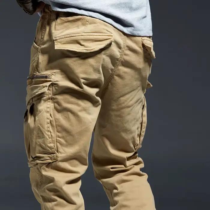 Pantalon cargo de style militaire pour hommes avec plusieurs poches