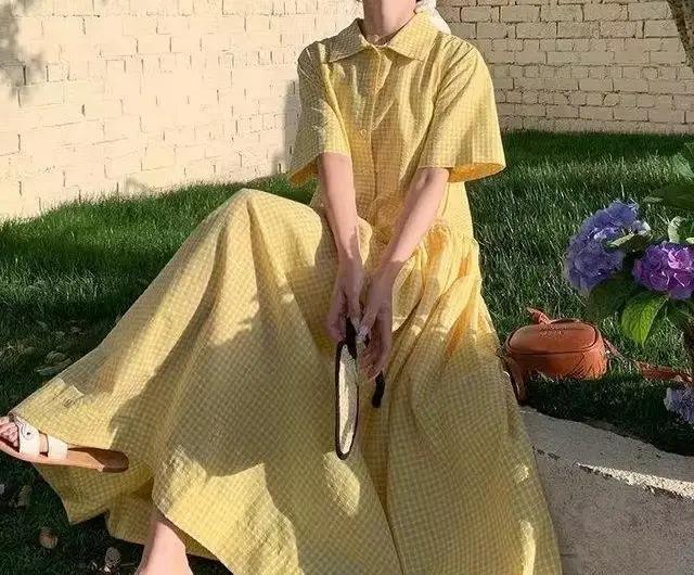 Robe chemise jaune à carreaux pour femme
