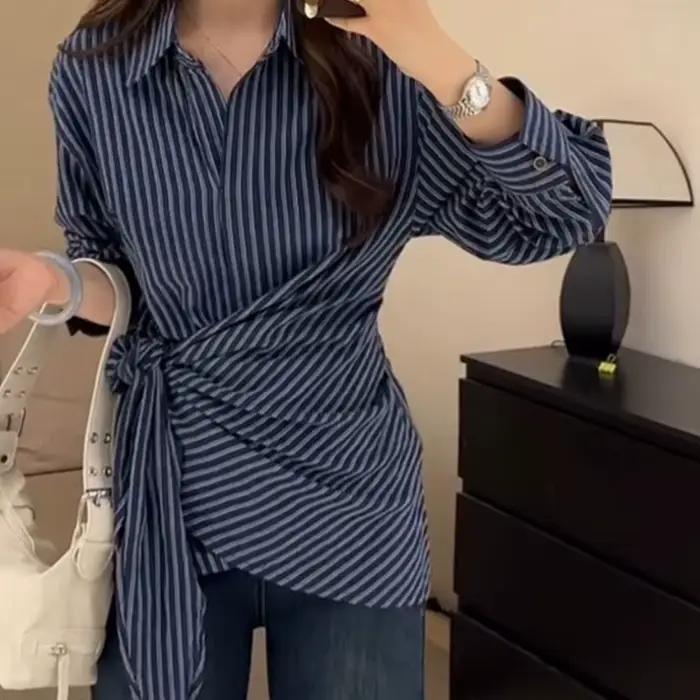 Chemise à manches longues à rayures bleues pour femmes