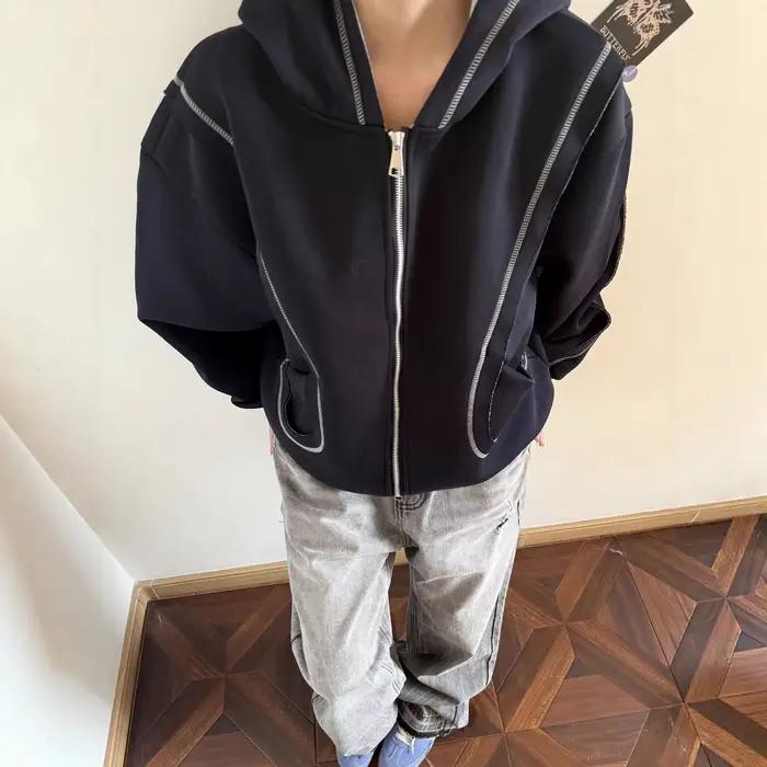 Sweat-shirt à capuche gris pour hommes