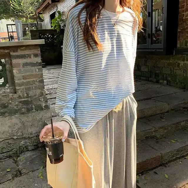 Vêtements pour femmes t-shirt décontracté été 2025 à manches longues mode Style coréen ample rayé crème solaire