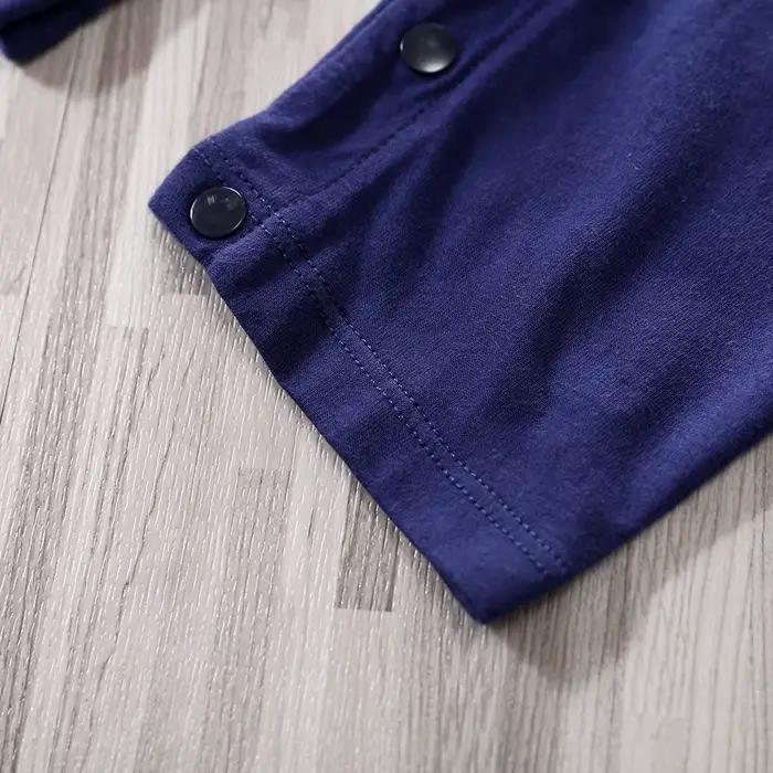 Vêtements pour nouveau-nés