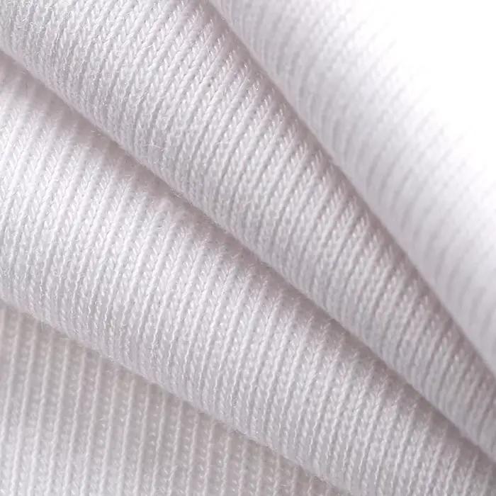 T-shirt moulant à manches mi-longues