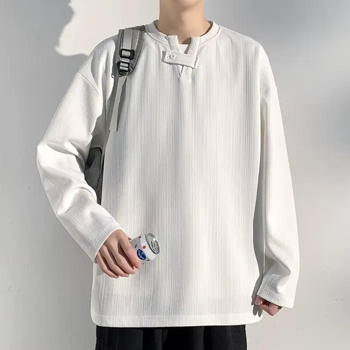 T-Shirt à manches longues et col en v pour hommes