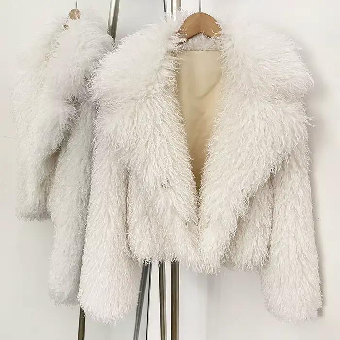 Veste en fausse fourrure pour femme, manteau en fourrure synthétique, veste tendance avec fourrure pour femme, nouvelle veste d'extérieur, manteau en fourrure artificielle pour femme, chic pour l'hive