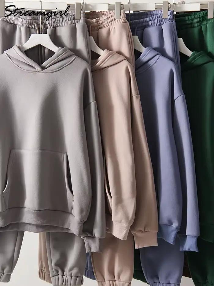 Sweat-shirt et pantalon de survêtement en velours pour femme