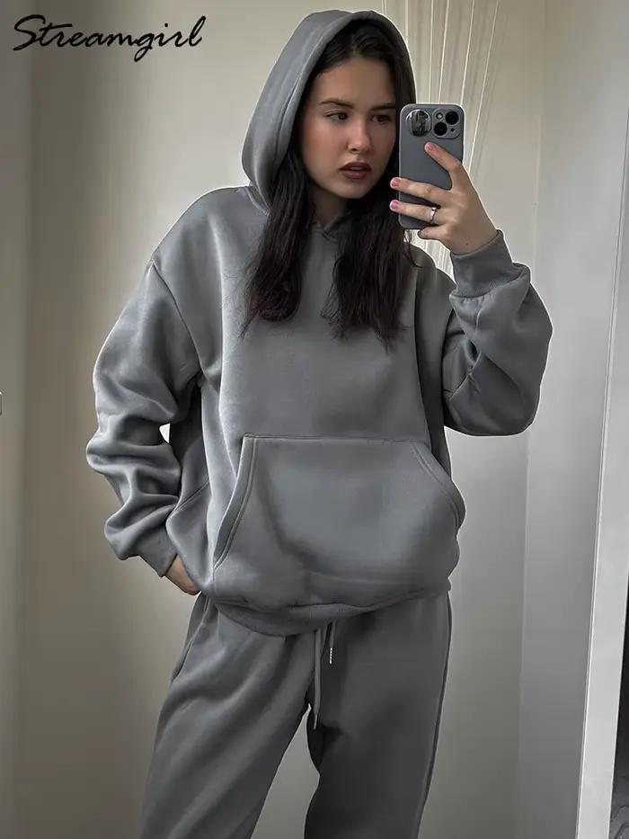 Sweat-shirt et pantalon de survêtement en velours pour femme