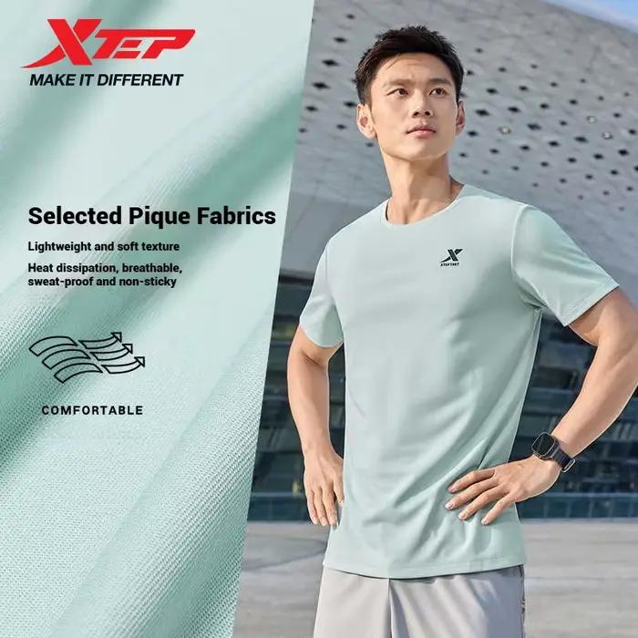 Xtep T-Shirt à manches courtes et col rond pour hommes