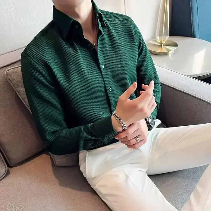 Chemises pour hommes vert uni chemise