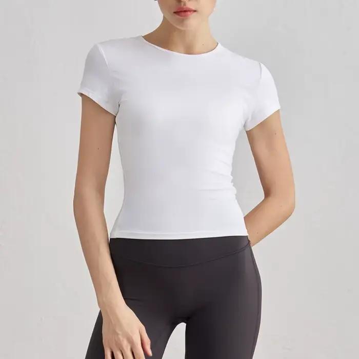 T-shirt de sport décontracté nu pour femme – Coupe ajustée à manches courtes