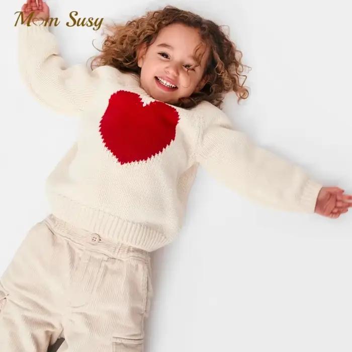 Pull à motif de cœur pour bébé fille et garçon