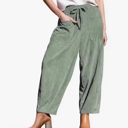 Pantalon en velours côtelé pour femme