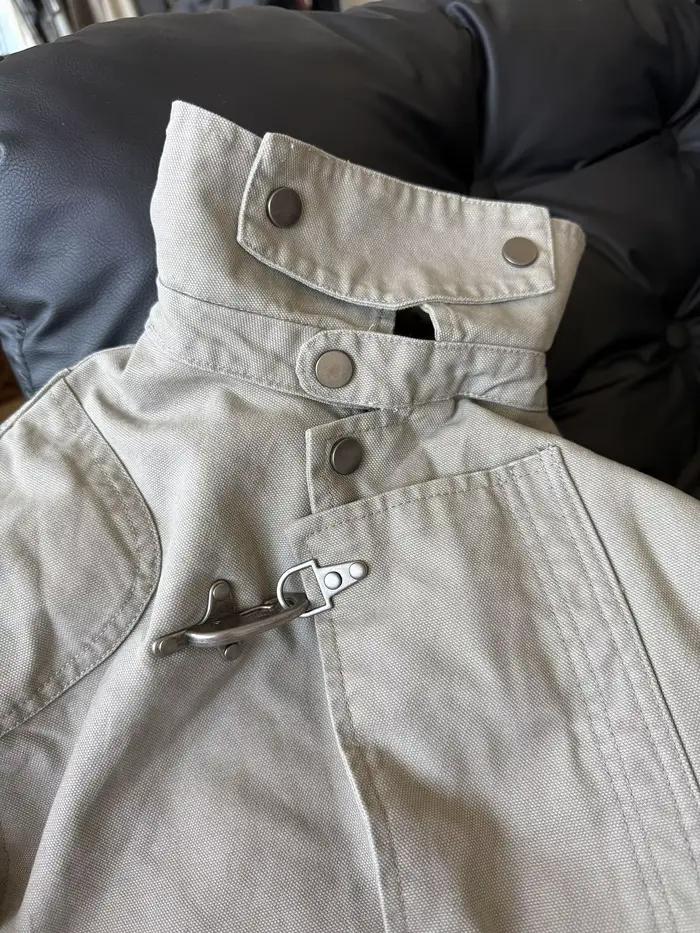 Sweat-shirt à capuche avec boutons