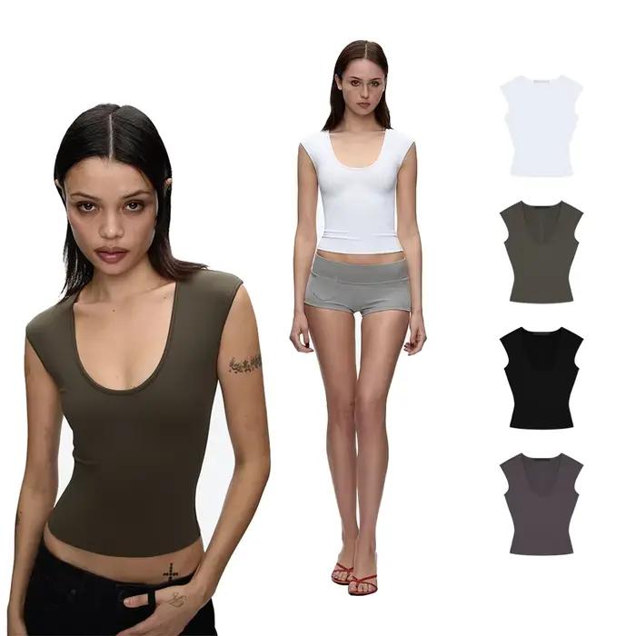 T-shirt sans manches à col en U