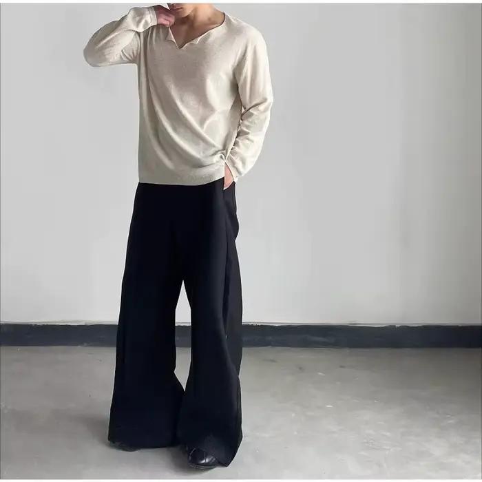 T-shirt à col en V à manches longues pour homme