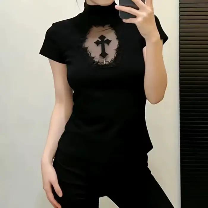 T-shirt à découpes croisées pour femme