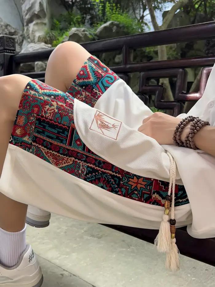 Short à motif ethnique brodé pour hommes avec poches