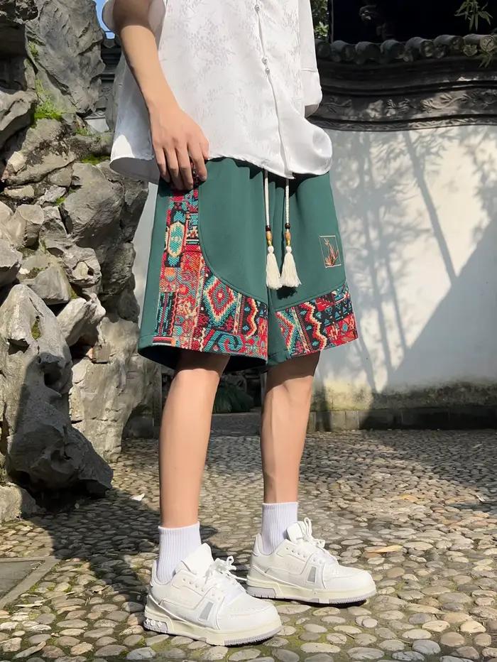 Short à motif ethnique brodé pour hommes avec poches