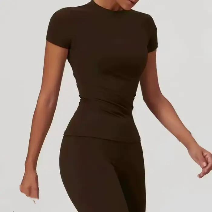 Vêtements de yoga pour femmes t-shirt de sport veste décontractée polyvalente à manches courtes séchage rapide hauts de sport serrés pour la course à pied et le fitness quotidien