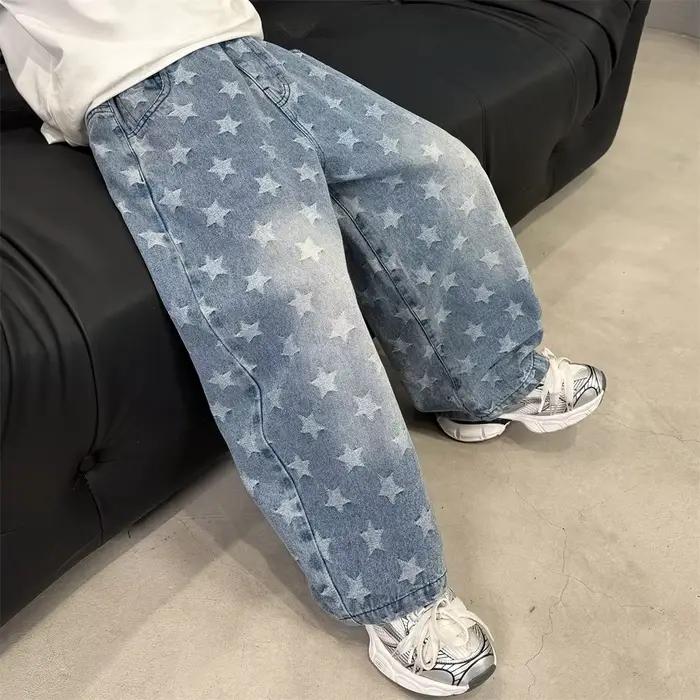 Jeans amples légers pour garçons avec motif étoiles