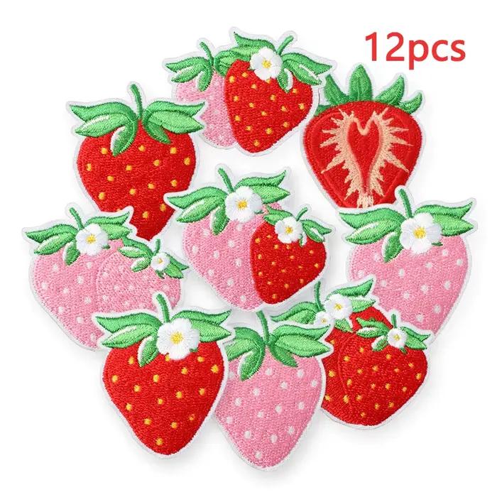 Lot de 12 patchs mignons en forme de fraises pour vêtements, sacs à dos, brodés, thermocollants, rou
