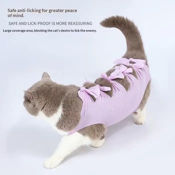 Vêtement de protection post-opératoire pour chat