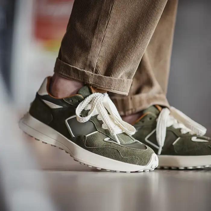 Chaussures de sport décontractées Maden pour hommes printemps automne confort respirantes semelle en caoutchouc bicolore occasions spéciales jogging