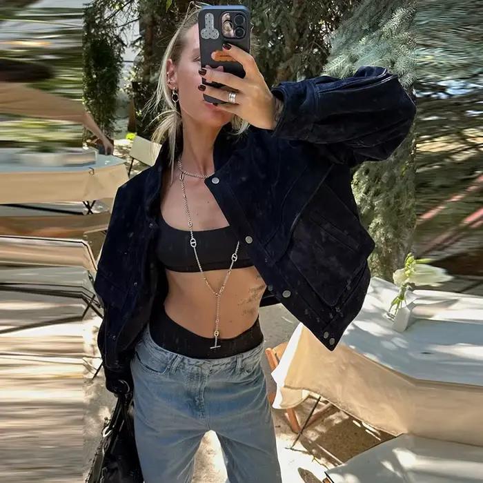 Veste en daim à épaules larges pour femme