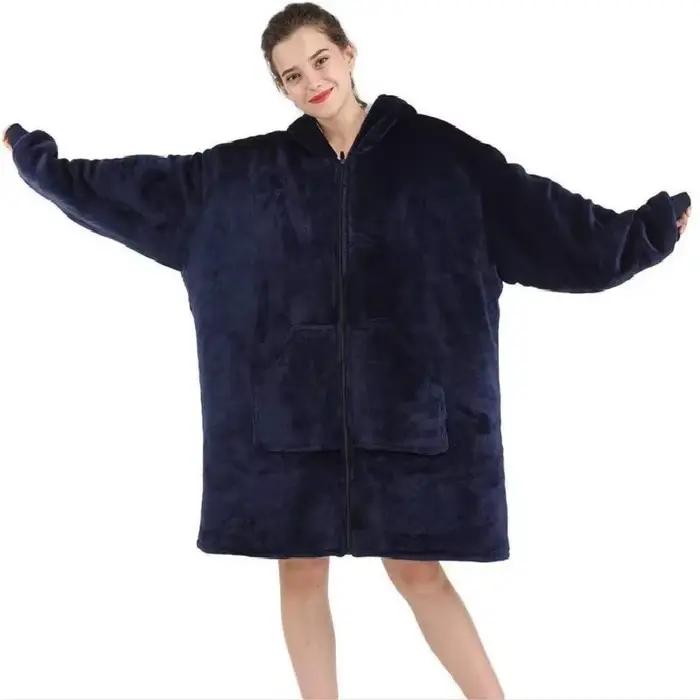 Couverture portable à capuche avec poche profonde