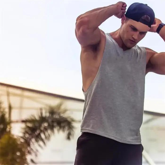 Débardeurs de course pour hommes en coton à découpes latérales
