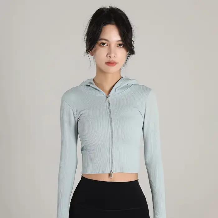 Veste d'entraînement technique pour femme - Haut à capuche respirant et anti-humidité